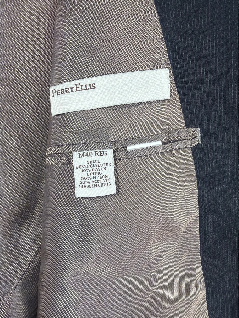 Perry Ellis Men's Dark Pinstripe Suit Jacket M40 REG - Picture 6 of 11